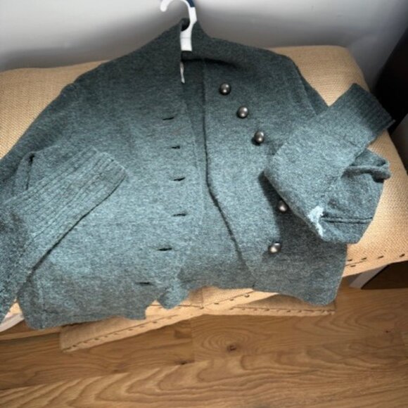 Free People Sweater - Picture 3 of 4